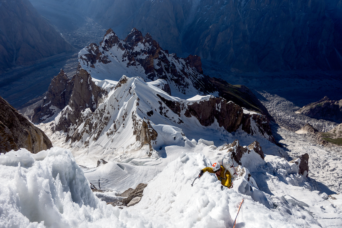 Chris Wright climbs through a snow ridge marking the top of the initial steep mixed band on the southeast face during the first ascent of Link Sar (7041m) with Mark Richey, Steve Swenson and Graham Zimmerman. [Photo] Graham Zimmerman