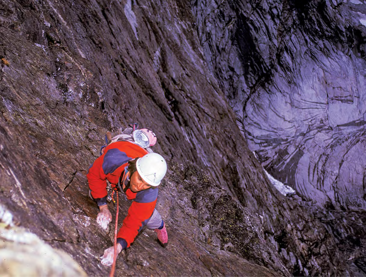 Perry Beckham on East Pillar Direct in 1993. [Photo] Greg Child