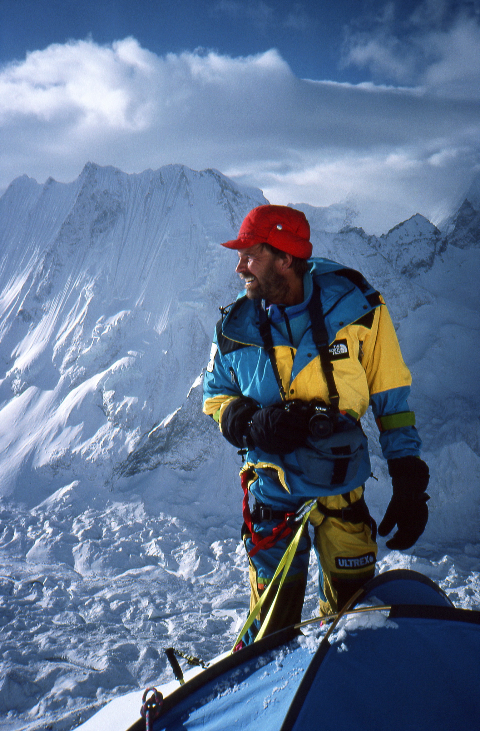 John Roskelley at Camp 3 on Menlungtse (7181m), Tibet, in 1990. [Photo] John Roskelley collection