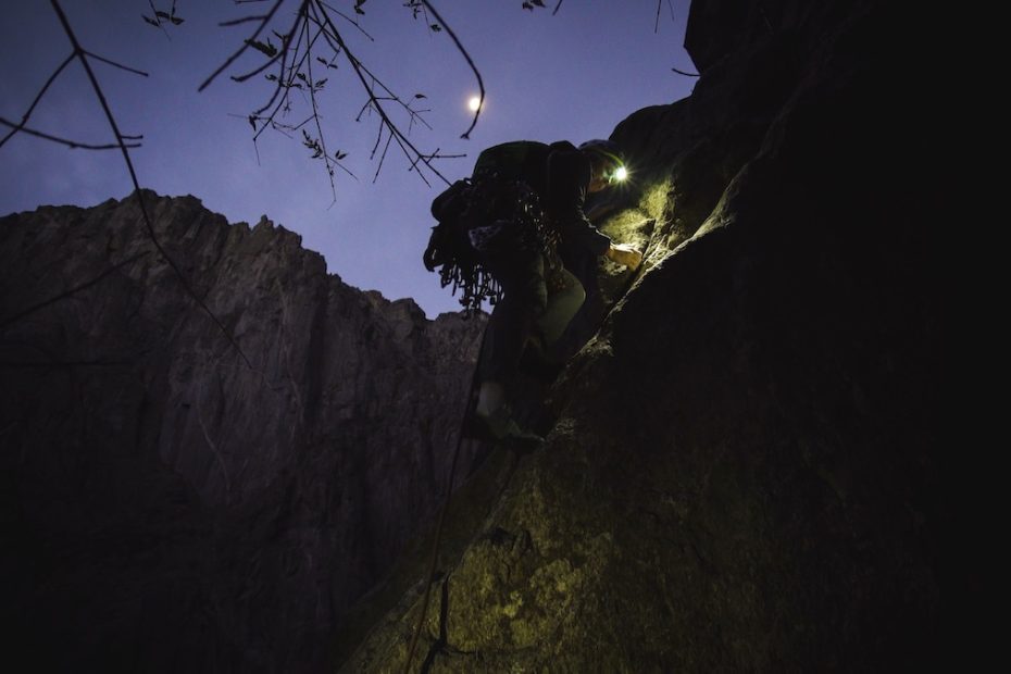 Madaleine Sorkin climbs by headlamp on Scenic Cruise in the Black Canyon on October 29. [Photo] Henna Taylor