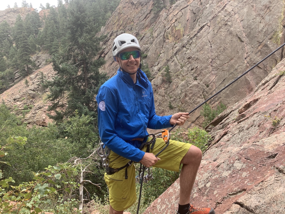 Mike Lewis wears the Flash LL Ions while guiding in Eldorado Canyon. [Photo] Catherine Houston