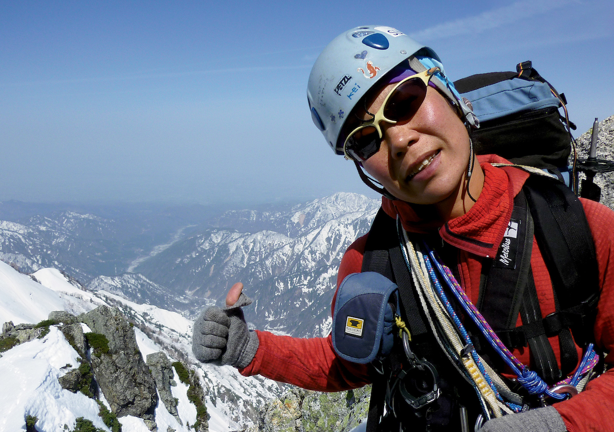 Taniguchi on Mt. Tsurugi (1955m), Japan, in 2012. [Photo] Akihiro Oishi