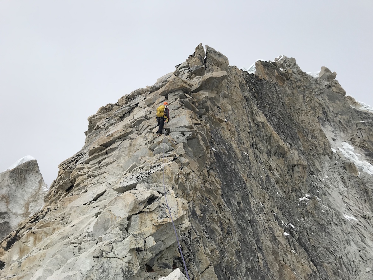 Pasang Kidar Sherpa leading. [Photo] Courtesy Dawa Yangzum Sherpa