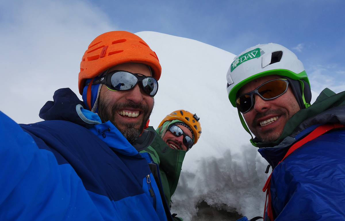 From left to right: Montero, Bosch and Mora on the summit of Mirchi. [Photo] Armando Montero