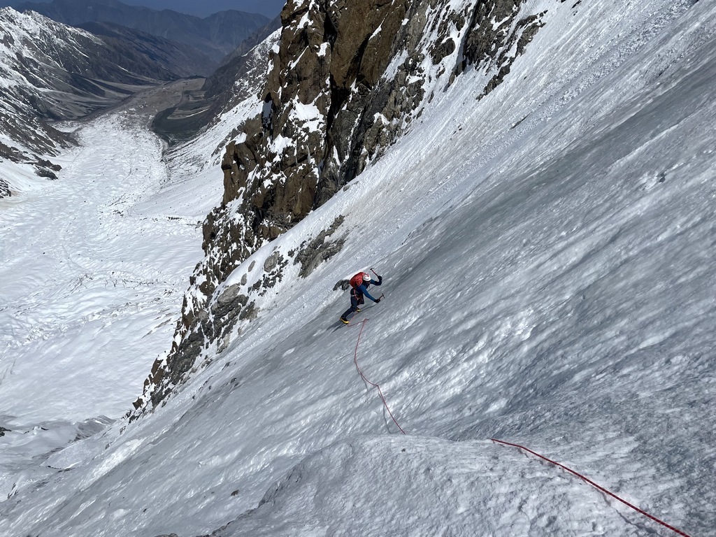 Francois Franz Cazzanelli and Pietro Picco climbing the Aosta Valley Express variation (AI 90° M6 85°, 1400m) up to Camp 2 (ca. 6000m) on the Kinshofer Route on Nanga Parbat (8125m). [Photo] Courtesy of Yodel press agency