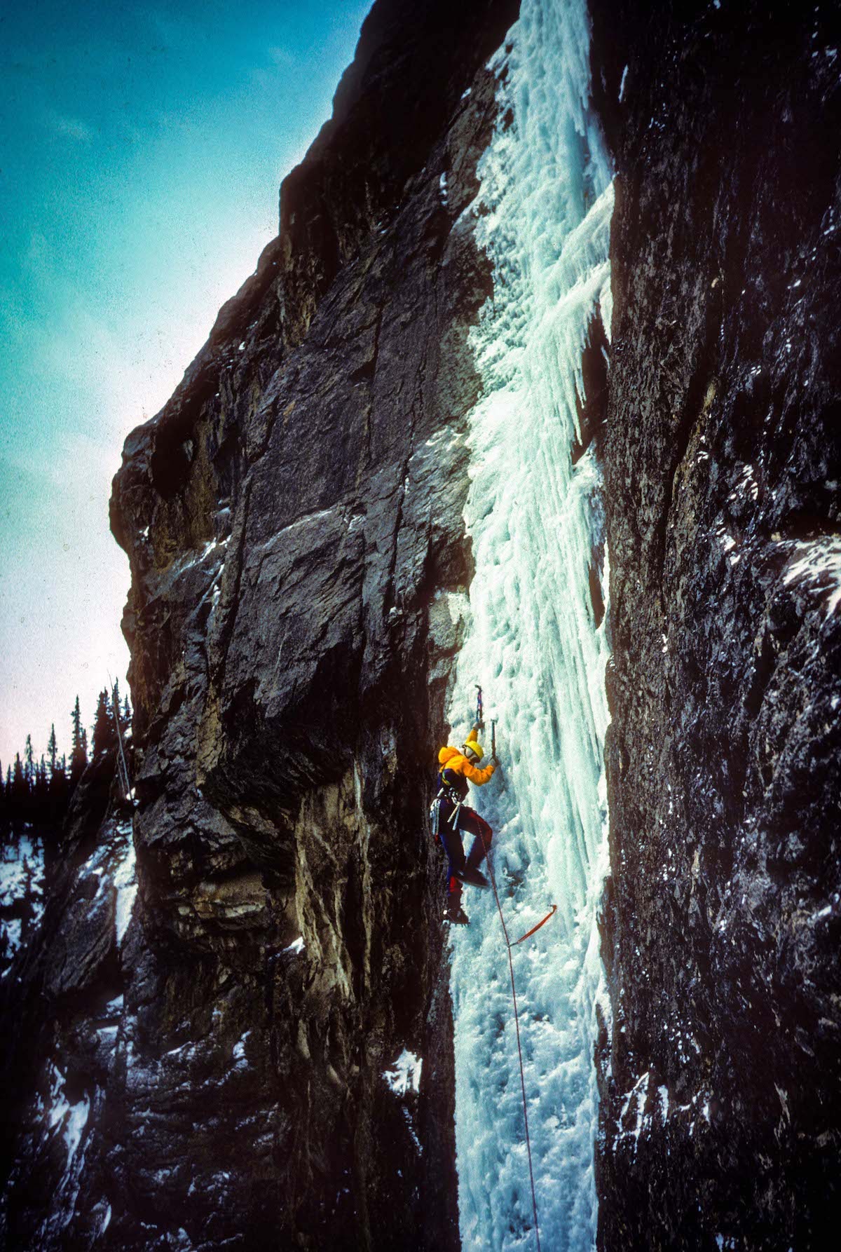 Sharon Wood leads the first pitch of Bourgeau Right-Hand in the Canadian Rockies in l985. [Photo] Pat Morrow, courtesy of Mountaineers Books