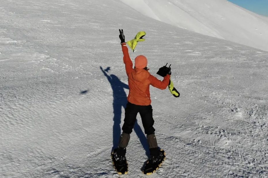 Ukrainian mountaineer Alina Kosovska during her trek of the Transcarpathian Route in 2022. She finished the route on February 14, becoming the first person to complete it in winter. [Photo] Courtesy of Alina Kosovska