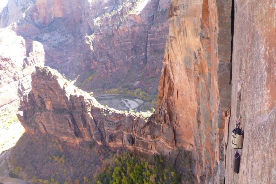 Hauling the pig with the Sterling WorkPro static rope on Prodigal Sun, Zion National Park. [Photo] Derek Franz