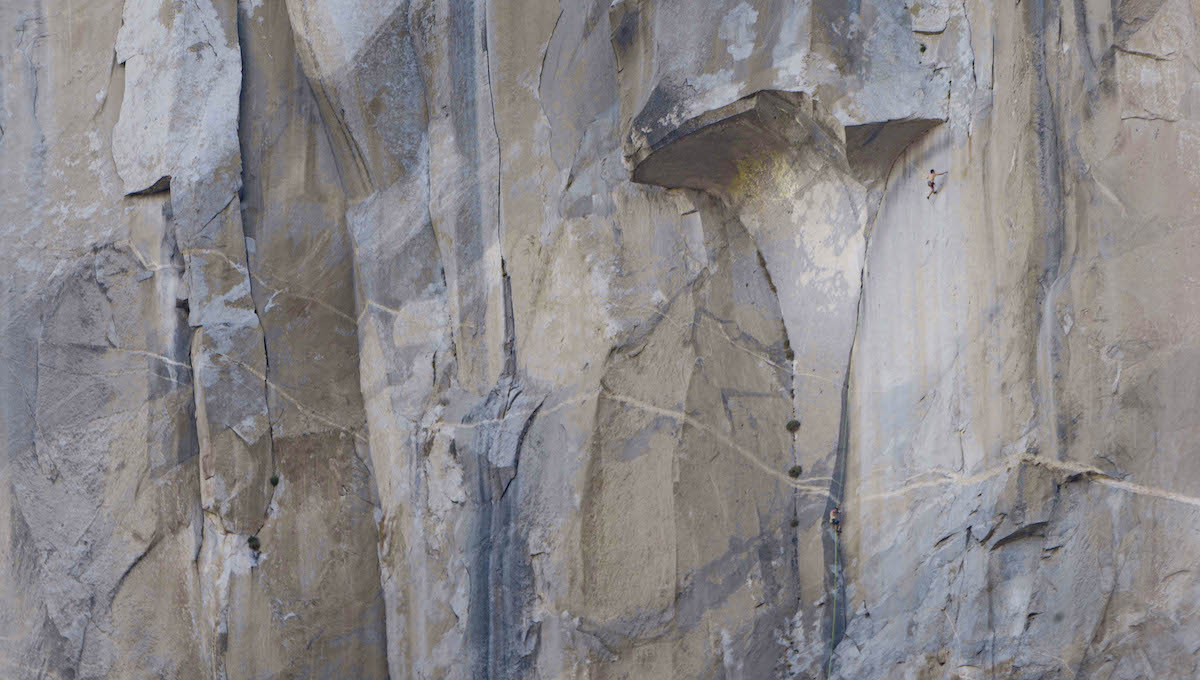 Honnold leads out the Great Roof as Caldwell leads from below. [Photo] REEL ROCK Film Tour, Sam Crossley